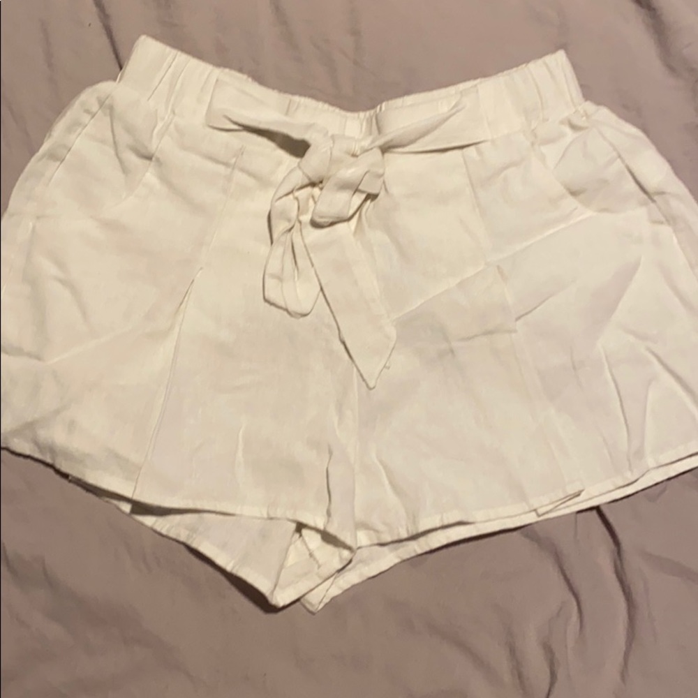 Women's beige shorts